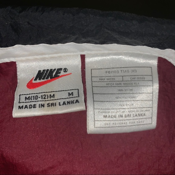 Vintage Nike Windbreaker - Picture 3 of 3